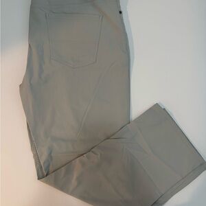 Southern Tide Grey Performance Fabric 5 pocket pants w/ logo 40 x 30